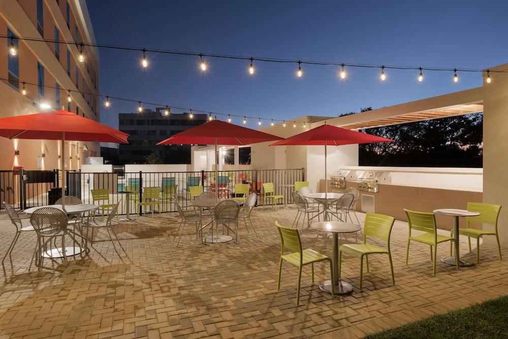 Home2 Suites By Hilton Tallahassee State Capitol מראה חיצוני תמונה