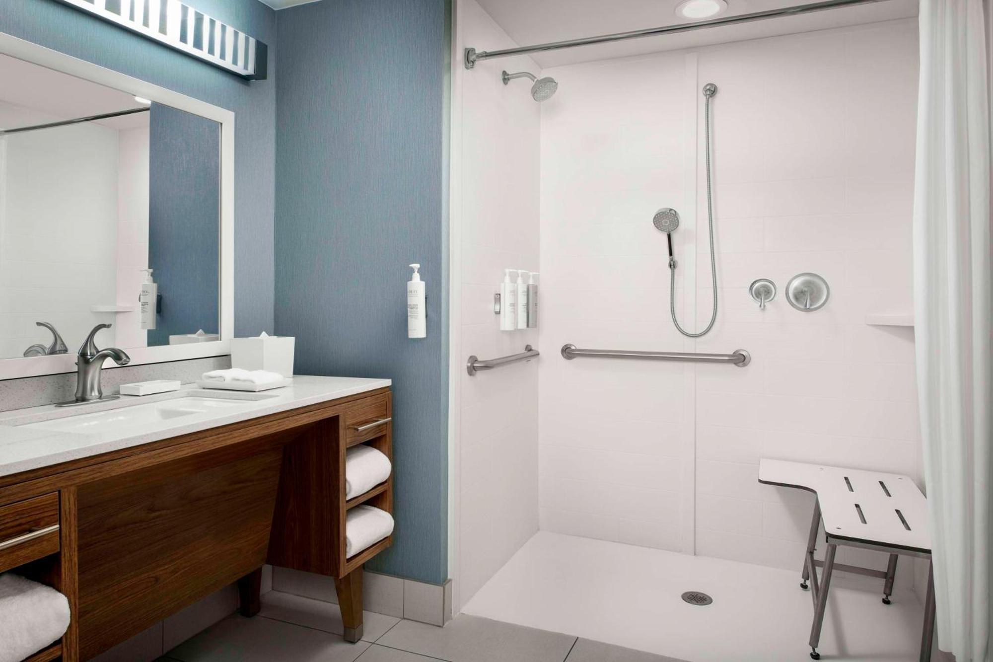 Home2 Suites By Hilton Tallahassee State Capitol מראה חיצוני תמונה